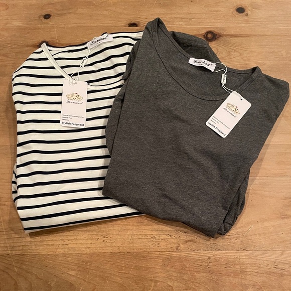 Bearsland Tops - NWT Bearsland Maternity Bundle Short Sleeve Striped & Solid Ruched side tops M